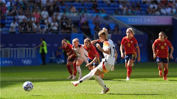 Trifft zum Sieg im Spiel um Bronze: Giulia Gwinn.