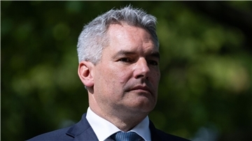 Trotz Krise: Österreichs Kanzler Karl Nehammer will die Regierungszusammenarbeit mit den Grünen weiterführen.