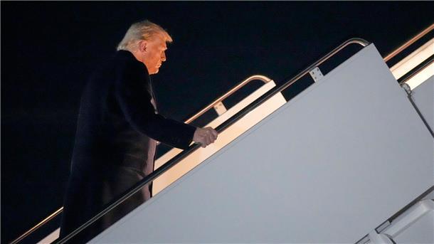 Trump auf Asien-Reise: Xi, Deals und Friedensabkommen Trump ist zu seiner Asien-Reise aufgebrochen.