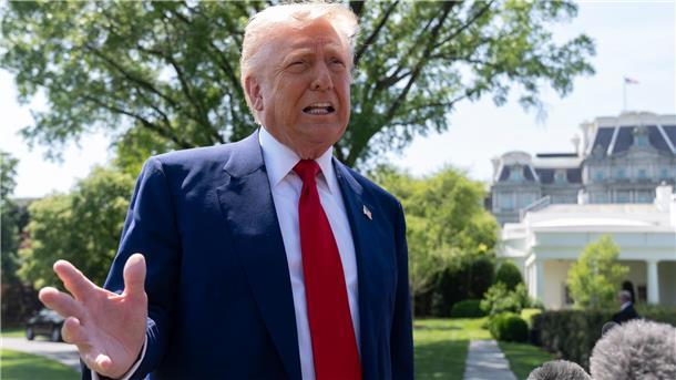 Trump zeigt sich wieder zufrieden mit Bezos