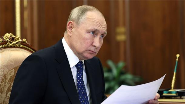 Tschetschenenführer Kadyrow tat sich bisher als einer der glühendsten Kriegsbefürworter hervor - jetzt übt er Kritik an Putins Strategie in der Ukraine.