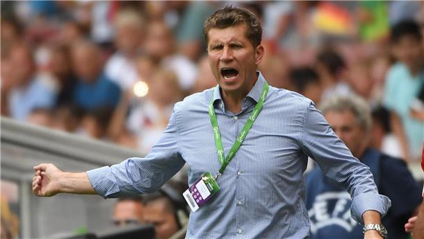 Warum in Bremerhaven keine Jugendländerspiele mehr stattfinden U19-Bundstrainer Guido Streichsbier tritt mit seiner Mannschaft in der EM-Qualifikation gegen Italien (22. März), Belgien (25. März) und Slowenien (28. März) an.