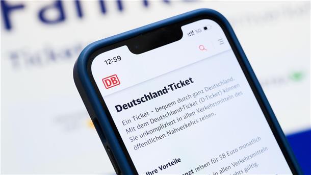 Über die Deutsche Bahn können Deutschlandtickets im Raum Lüchow-Dannenberg weiter gekauft werden. (Archivbild)