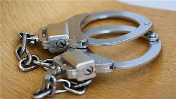 Momfluencerin in USA wegen Kindesmisshandlung verurteilt Über die Zeit, die Ruby Franke tatsächlich im Gefängnis verbringen wird, wird noch entschieden.