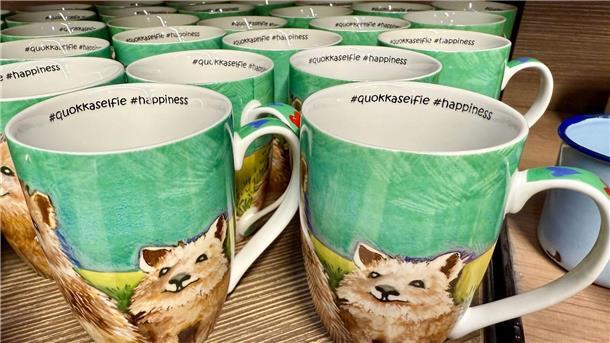 Australiens Selfie-Stars: Zu Gast bei den lächelnden Quokkas Überall gibt es Souvenirs mit Quokka-Motiv zu kaufen.