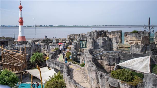 Überblick auf den Zoo am Meer.