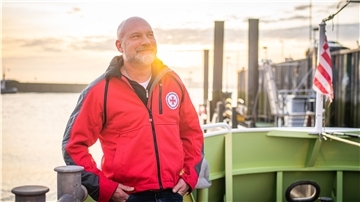 Ulrich Fader ist Vormann auf den Seenotrettungskreuzer „Hermann Rudolf Meyer“ in Bremerhaven.