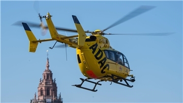 Unfälle jeder Art - ob im Verkehr, bei der Arbeit, Freizeit oder im Sport - machen etwa 30 Prozent der Rettungseinsätze aus der Luft aus.