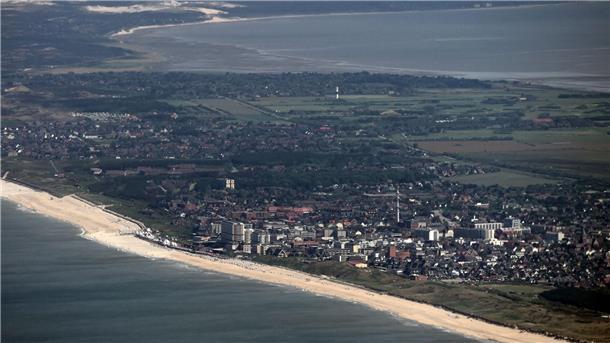 „Ungleichgewicht zwischen Ferienwohnen und Dauerwohnen“: Die Gemeinde Sylt will mit ihrem Beschluss das Ortsteilleben schützen.