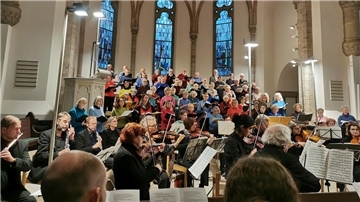 Unter anderem Haydns „Schöpfung“ stand bei drei gemeinsamen Konzerten der Blexer Kantorei, der Braker Kantorei und des Chores für geistliche Musik aus Oldenburg auf dem Programm.
