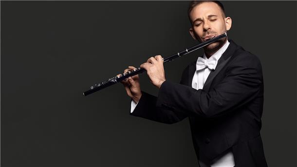 Unter dem Motto „Klassik für alle“ gehen die Quartiers- und Regiokonzerte des Philharmonischen Orchesters Bremerhaven in die zweite Saison mit dem Flötenkonzert Nr. 2 e-Moll op. 57 von Saverio Mercadante.