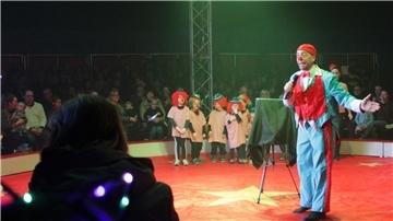 Clown-Auftritt bei der Projektwoche mit dem Zirkus Baldini in Wulsbüttel