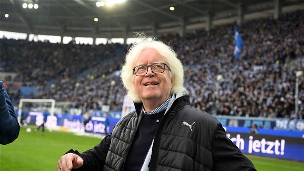 KSC-Ikone Schäfer ist jetzt Fußballdirektor in Ghana Unter Winfried Schäfer erlebte der Karlsruher SC in den 1990er-Jahren ruhmreiche Zeiten. (Foto Archiv)