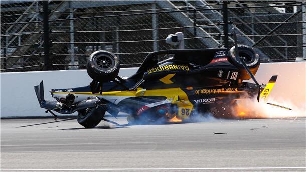 Schwere Unfälle bei Startplatzjagd für Indy 500 US-Rennfahrer Colton Herta hatte sich beim Qualifying für das legendäre Indy-500-Rennen mit seinem Wagen überschlagen.