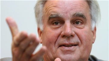 Sprachkritiker Uwe Pörksen ist tot Uwe Pörksen im Alter von 90 Jahren gestorben (Archivbild)