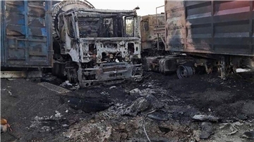 Verbrannte Lastwagen nach russischen Drohnenangriffen im Raum Odessa in der Südukraine.