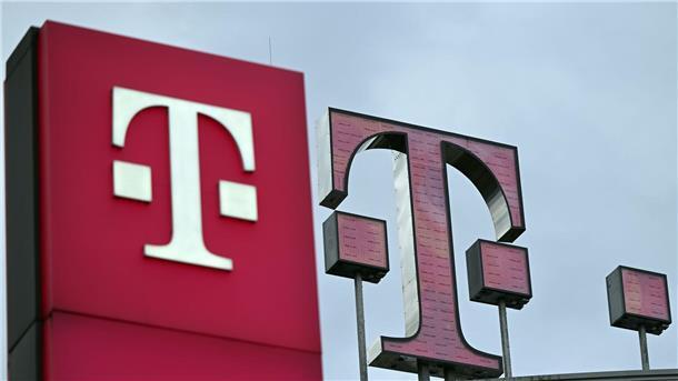 Telekom macht in Tarifgesprächen Angebot - Verdi winkt ab Verdi reicht das Angebot der Telekom nicht aus.