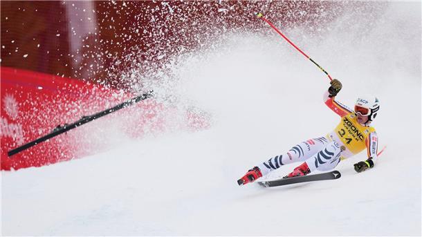 Verliert einen Ski und scheidet aus: Weltcup-Debütant Benno Brandis.