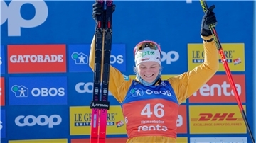 Victoria Carl steht schon wieder auf dem Podium.