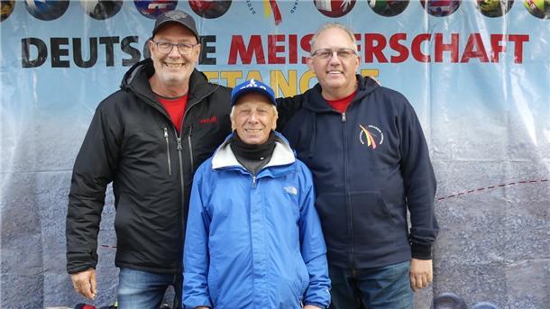 Frank Buscher, Bernard Duchemin und Rainer Grunst bei den deutschen Boule-Meisterschaften