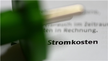 Das Foto zeigt eine Stromrechnung.