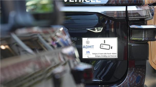 So viele Menschen würden ein selbstfahrendes Auto nutzen Viele Deutsche stehen autonomen Verkehrsmitteln offen gegenüber. (Symbolbild)