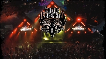 Viele Fans wird es auch 2023 zum Open-Air nach Donnern ziehen.