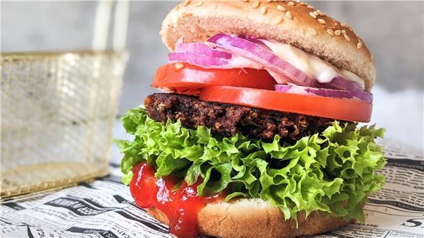CSU-Agrarminister Rainer warnt vor „Veggie-Burger“-Verbot Viele Firmen müssten ihre Produkte umbenennen, käme ein Verbot. (Symbolbild)