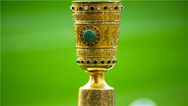 DFB-Pokal: Werder im Free-TV, HSV spielt am Samstag Vier Spiele der Auftaktrunde des DFB-Pokals sind im Free-TV zu sehen.