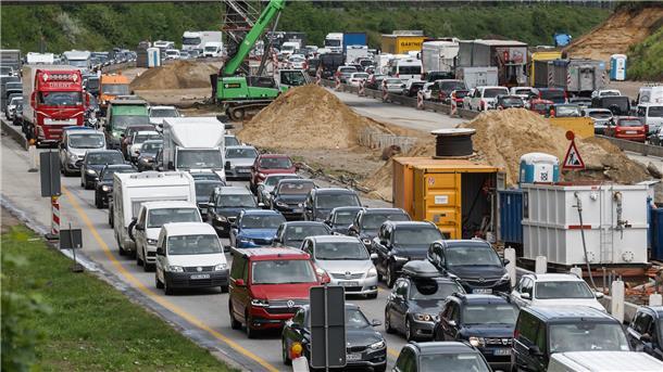  Autobahn A7 in Höhe Hamburg-Bahrenfeld 
