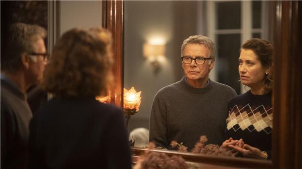 „Fast perfekte Weihnachten“: Seniorinnen sorgen für Chaos Vincent (Franck Dubosc und Béatrice (Emmanuelle Devos) haben sich Weihnachten etwas anders vorgestellt.