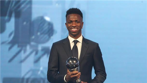 Gala in Doha: Vinícius Júnior als Weltfußballer geehrt Vinícius Júnior von Real Madrid wurde erstmals als Weltfußballer des Jahres ausgezeichnet.