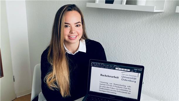 Viola Slowik studiert Sonderpädagogik an der Carl-von-Ossietzky-Universität in Oldenburg. 