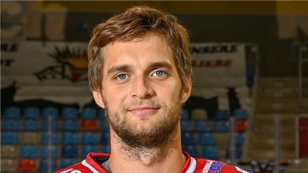 Liveticker: Die Fischtown Pinguins und ihr Abenteuer in Prag Mann mit Bart