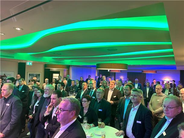 Volles Haus mit viel Prominenz beim Neujahrsempfang des UVC. Das Format zum Dialog und Vernetzen wird sehr geschätzt.