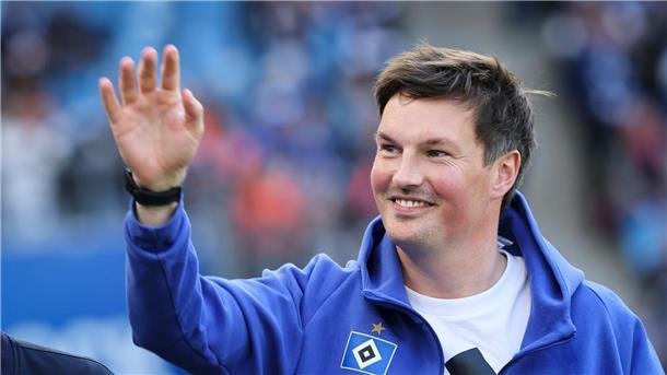 Zwischen Hafengeburtstag und Roland Kaiser: HSV vor Aufstieg Vom Fan zum Aufstiegs-Held? HSV-Cheftrainer Merlin Polzin kann Großes schaffen.