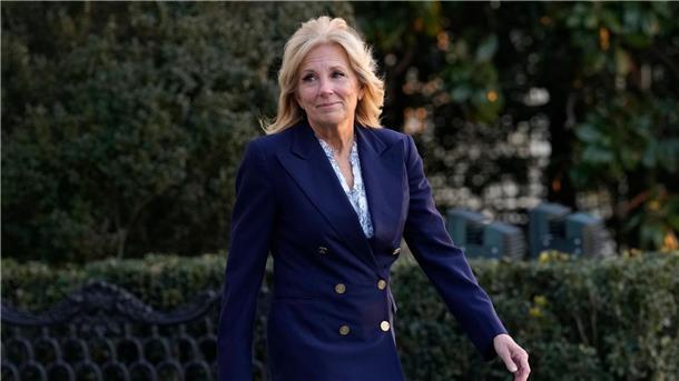 First Lady Jill Biden mit Auftritt bei den Grammys Vom Weißen Haus zur Grammy-Gala: Jill Biden.