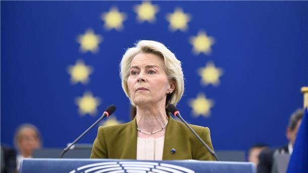 Von der Leyen will Altersgrenze für soziale Medien Von der Leyen macht sich für Altersgrenzen auf sozialen Netzwerken stark. (Symbolbild)