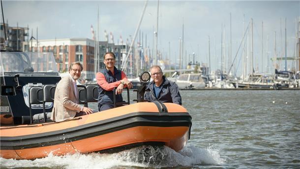 Von links: Christian von Rumohr (Liberty Hotel), Tim Oberdieck (Atlantic Hotel Sail City) und Rüdiger Magowsky (im-Jaich).