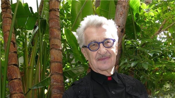Wim Wenders und Ilker Çatak: „Drücken einander die Daumen“ Von Los Angeles in die Uckermark: Wim Wenders gönnt sich nach dem Oscar-Stress eine Ruhepause.