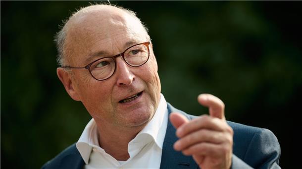 Vonovia-Chef Rolf Buch sieht einen Aufbruch in der Immobilienbranche. (Archivbild)