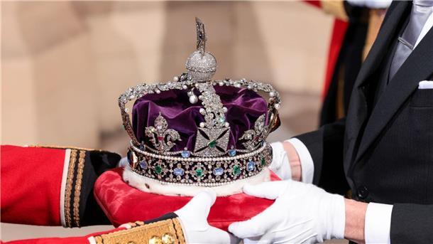 Wer waren eigentlich Charles I. und Charles II.? Vor Charles III. saß zuletzt im 17. Jahrhundert ein Charles auf dem Thron.