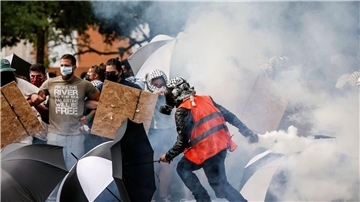 Vor knapp zwei Wochen hatte ein Einsatz der New Yorker Polizei an der Columbia-Universität für Aufsehen und Kritik gesorgt, in der Folge kommt es an Dutzenden US-Universitäten zu Protesten.