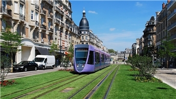 Vorbild für Bremerhaven? In Frankreich - hier Reims - werden viele neue Straßenbahnen gebaut.