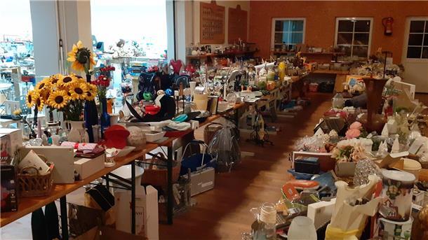 10. Haushaltsbörse „Dit&Dat“ in Anderlingen Vorher sortiert und mit Preisen gekennzeichnet, wird das vielfältige Sortiment von „Dit&Dat“ am 8. März in der Schützenhalle Anderlingen präsentiert.