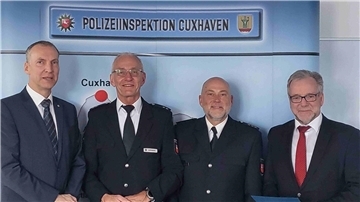 Kriminaldirektor Arne Schmidt, Polizeioberrat Norbert Schepergerdes, Polizeidirektor Michael Hasselmann und Polizeipräsident Johann Kühme