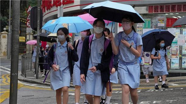 Während der Pandemie setzten die Behörden in Hongkong die Maskenpflicht strikt durch - wer die Regeln brach, wurde mit einer hohen Geldstrafe belangt.