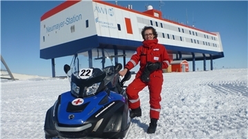 Während der Überwinterung 2018/2019 ist Birgit Steckelberg im Einsatz.