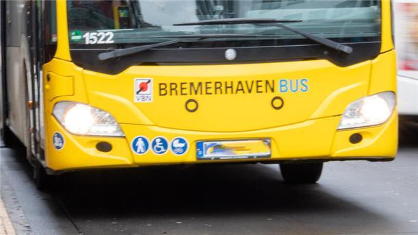 Ein Bus von Bremerhaven Bus. 