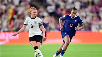 DFB-Gegner muss im Rückspiel auf Top-Stürmerin verzichten Während Janina Minge ins DFB-Team zurückkehrt, fällt Frankreichs Marie-Antoinette Katoto fürs Rückspiel aus. (Archivbild)